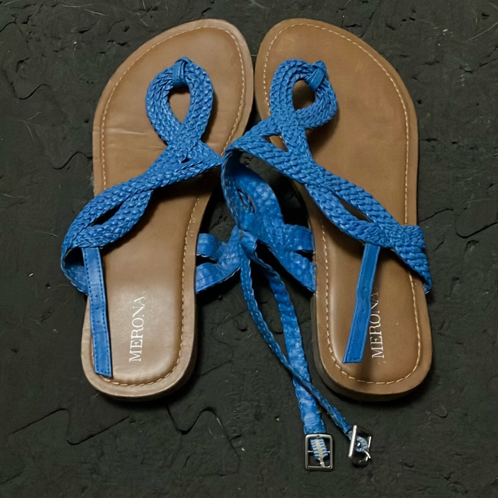EUC Merona Sandals